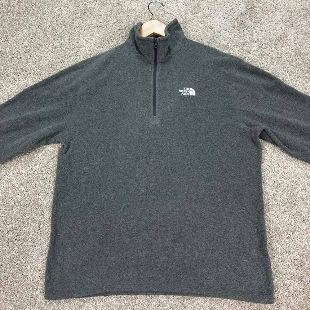 The North Face Pullover Mens Medium Gray Long Sleeve‎ 1/4 Zip Fleece Performance